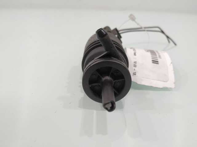 1J5955651 VAG Bomba de agua limpiaparabrisas, delantera  en stock Huelva