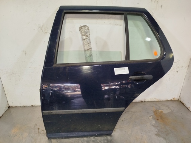Pieza Puertas para Volkswagen Golf IV segunda mano