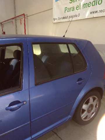 Comprar Puerta delantera derecha Volkswagen Golf IV hatchback usado