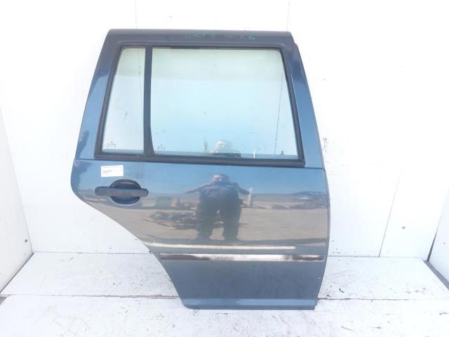 VAG 1J6833056F Puerta trasera derecha  disponible Valladolid