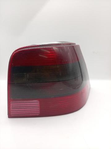 1J6945096T VAG Piloto trasero derecho comprar Alcalá