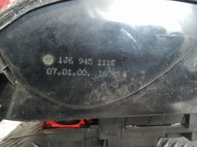 VAG 1J6945111S Piloto trasero izquierdo  en stock Valencia