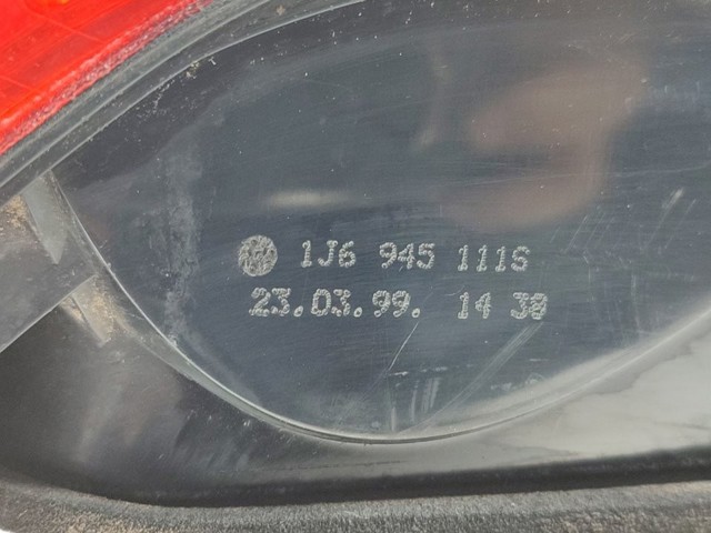 VAG 1J6945111S Piloto trasero izquierdo  en stock Valencia