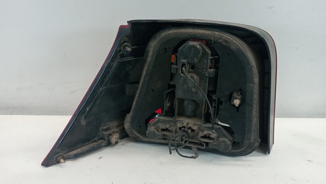 VAG 1J6945112S Piloto trasero derecho  disponible Lugo