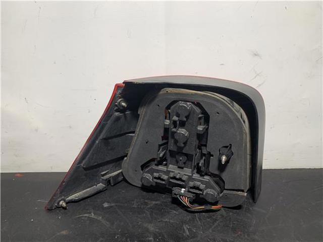 1J6945112S Piloto trasero derecho comprar Almería