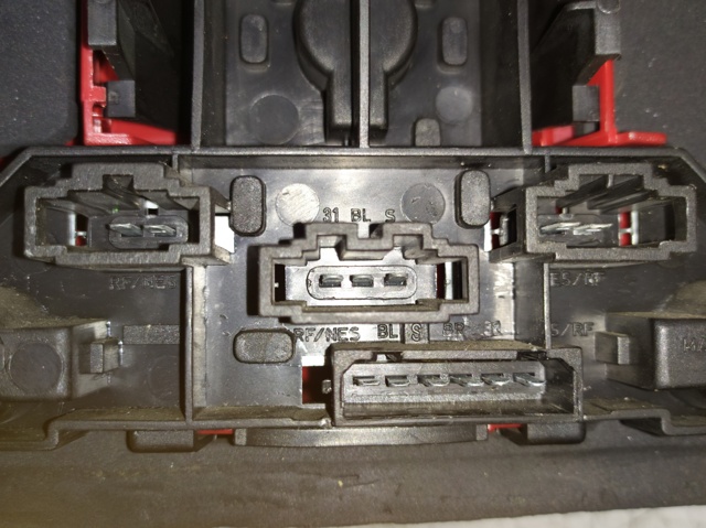VAG 1J6945257 Placa de contacto de luz trasera  en stock Terrassa