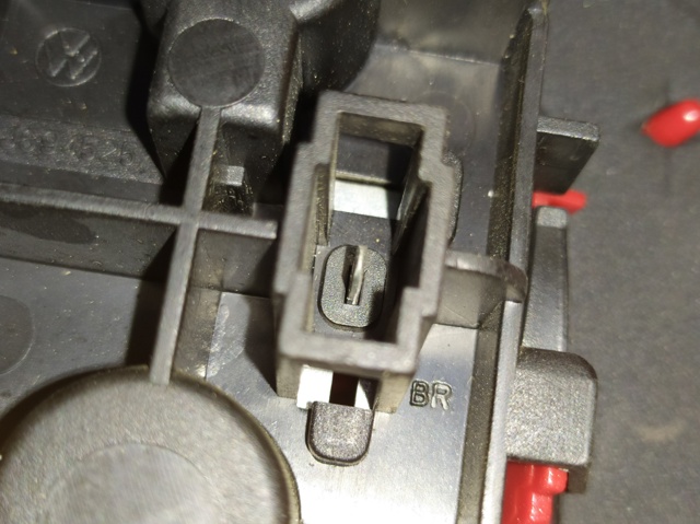1J6945257 Placa de contacto de luz trasera  comprar en Pontevedra