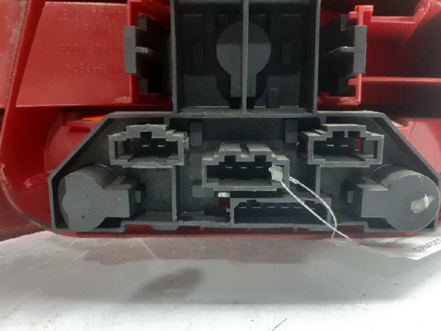 1J6945257 Placa de contacto de luz trasera  comprar en Reus