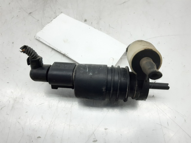 1J6955651 VAG Motor de la bomba del lavaparabrisas delantero  comprar en Lleida