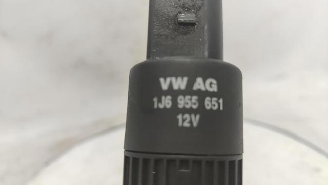 VAG 1J6955651 Bomba-motor de limpiaparabrisas delantero/trasero  disponible Lugo