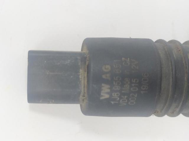1J6955651 Bomba-motor de limpiaparabrisas delantero/trasero  en stock Castellón