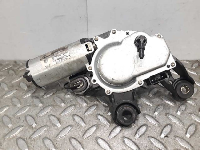 1J6955711C Motor del limpiaparabrisas trasero  disponible Málaga