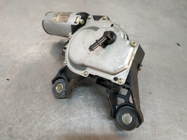 VAG 1J6955711C Motor del limpiaparabrisas trasero  disponible Valladolid