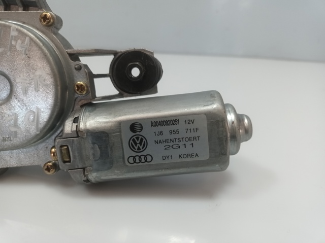 1J6955711F VAG Motor del limpiaparabrisas trasero  comprar en Lleida