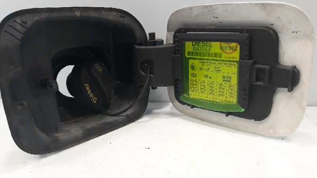 1K0010497C Tapa exterior de la gasolina comprar Girona