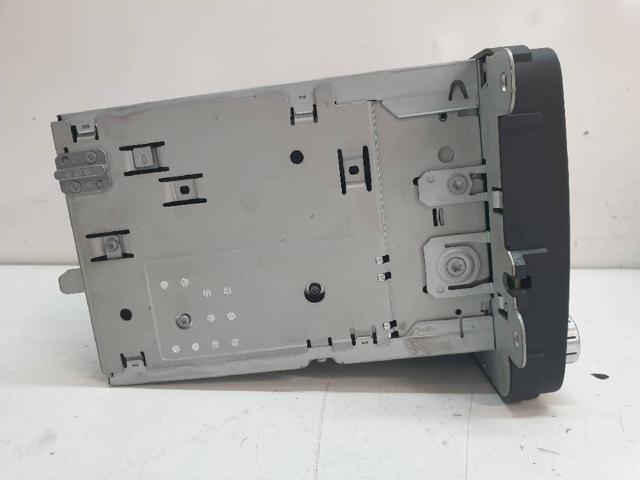 1K0035186AA Radio AM/FM  comprar en Reus