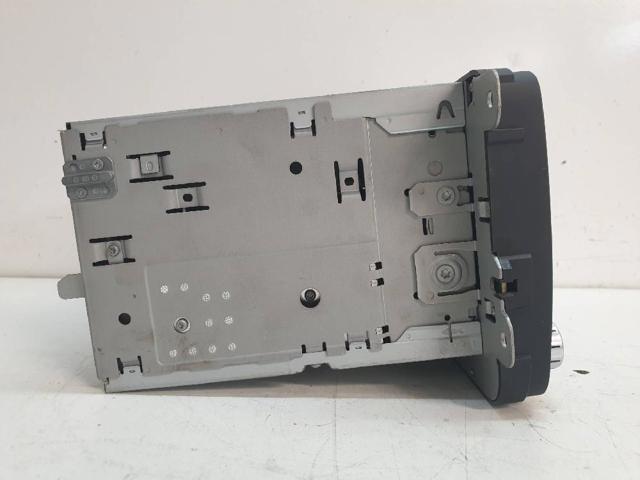 1K0035186AA Radio AM/FM  disponible Utrera