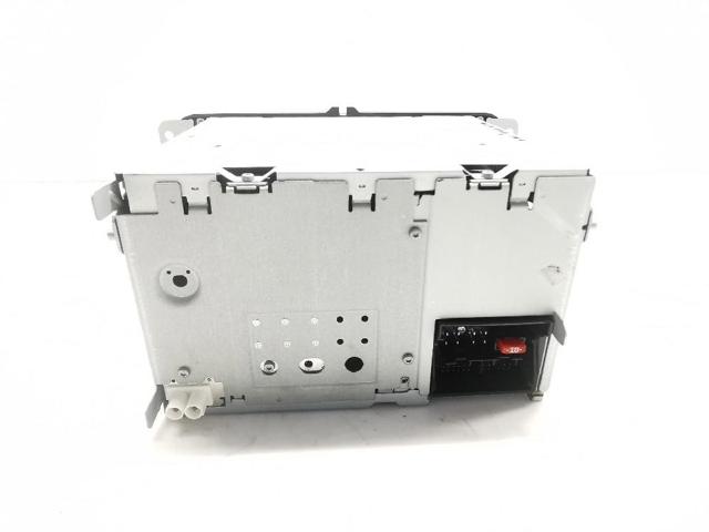 VAG 1K0035186AN Radio AM/FM  disponible Valladolid