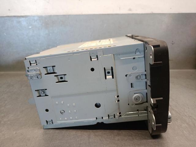 1K0035186AN Radio AM/FM  comprar en Pontevedra