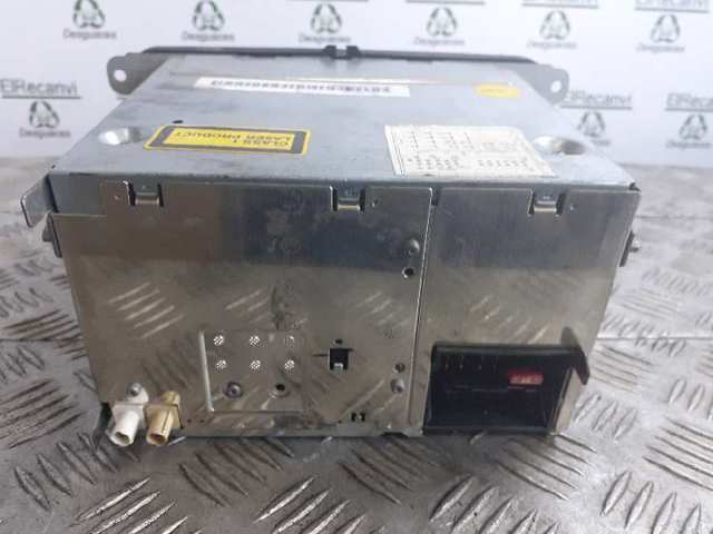1K0035186P Radio AM/FM  comprar en Reus
