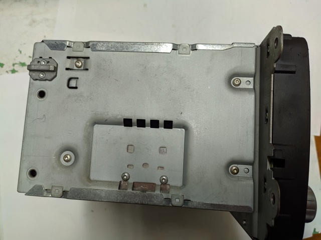 1K0035186P VAG Radio  en stock Huelva