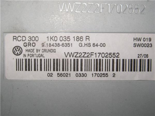 VAG 1K0035186R Radio AM/FM  disponible Lugo
