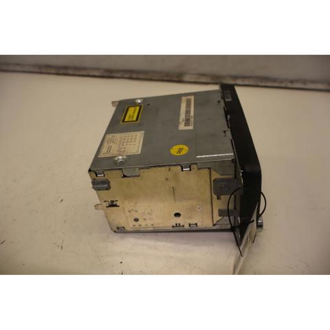 1K0035186R Radio AM/FM  disponible Málaga