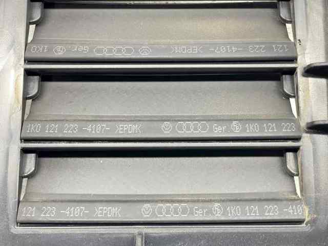 1K0121205AA VAG Difusor del radiador de refrigeración  comprar en Oviedo