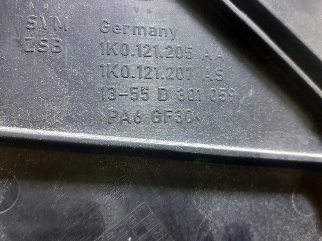 VAG 1K0121205AA Difusor del radiador de refrigeración  disponible Valladolid