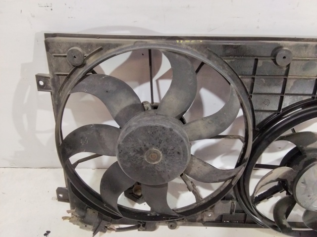 VAG 1K0121207 Difusor del radiador de refrigeración  comprar en Albacete