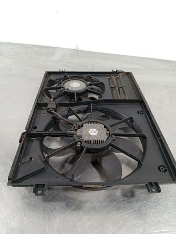 1K0121207AA Difusor del radiador de refrigeración  disponible Málaga