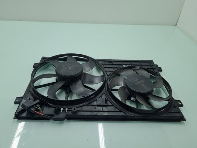 VAG 1K0121207BB Difusor del radiador de refrigeración  comprar en Murcia