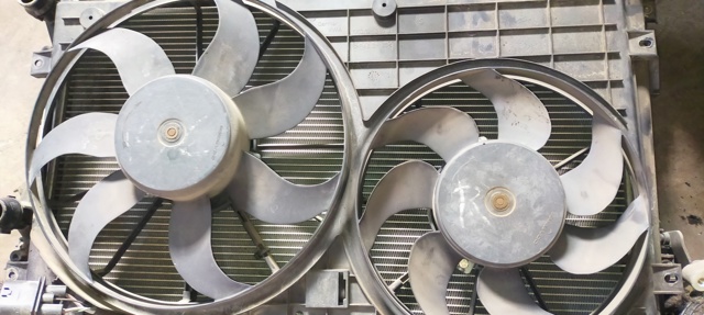 1K0121207J VAG Difusor del radiador de refrigeración  comprar en Lleida