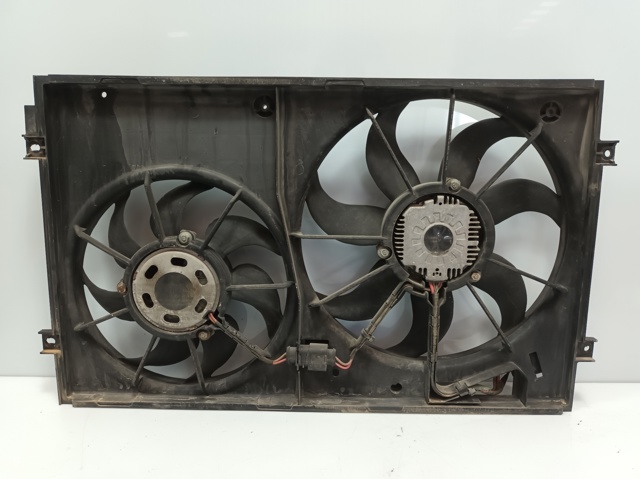 1K0121207J Difusor del radiador de refrigeración  comprar en Pontevedra