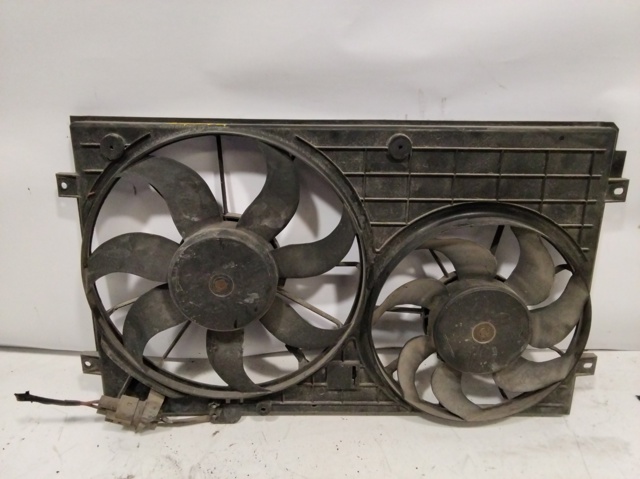 1K0121207T VAG Difusor del radiador de refrigeración  comprar en Jaén