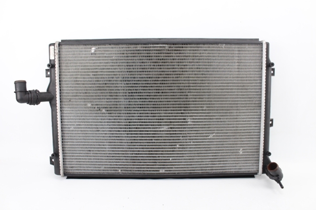 1K0121251AB Radiador de refrigeración del motor  disponible Burgos