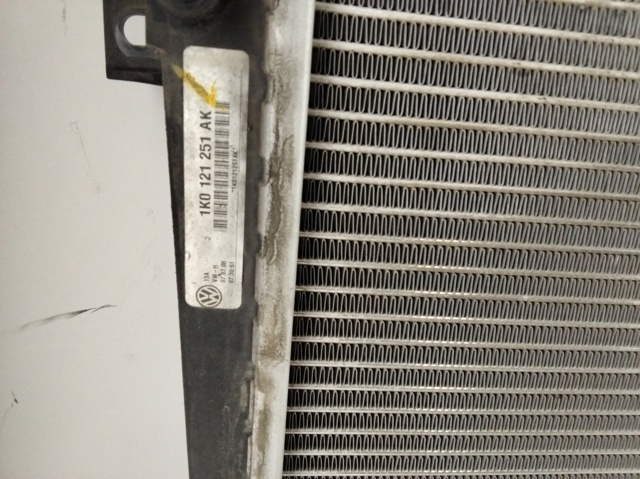 VAG 1K0121251AK Radiador de refrigeración del motor  comprar en Albacete