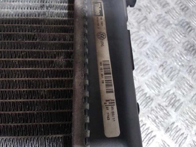 1K0121251CM Radiador de refrigeración del motor  disponible Málaga