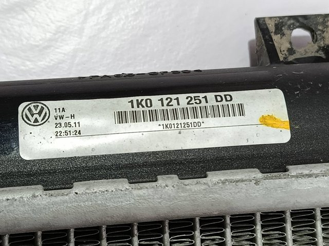 VAG 1K0121251DD Radiador de refrigeración del motor  disponible Valladolid