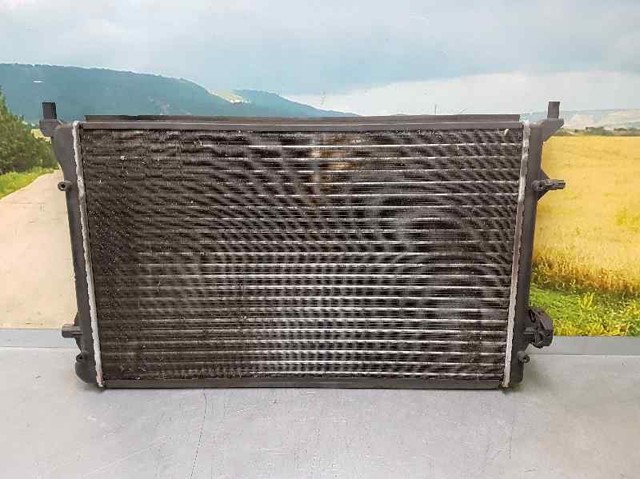 VAG 1K0121251DF Radiador de refrigeración del motor  disponible España