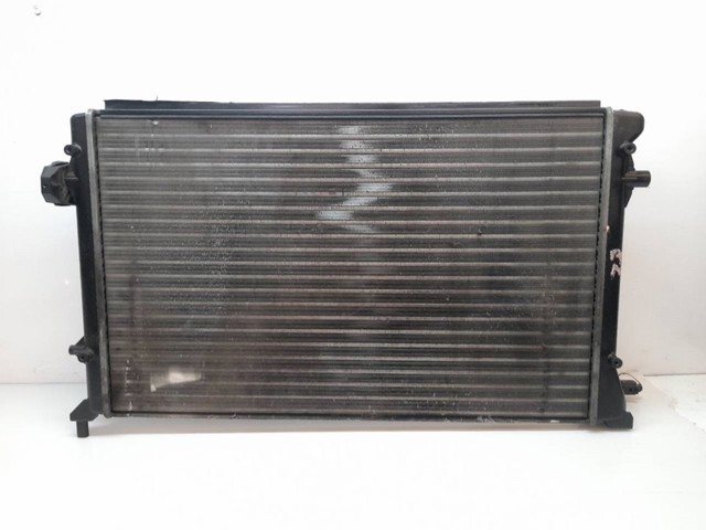 1K0121251DK Radiador de refrigeración del motor  disponible Burgos