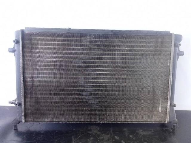 1K0121251DK Radiador de refrigeración del motor  comprar en Zaragoza