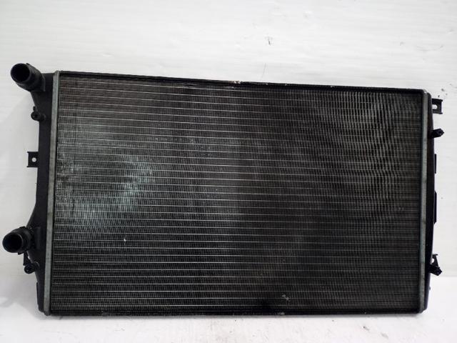 1K0121251DN Radiador de refrigeración del motor  disponible Málaga