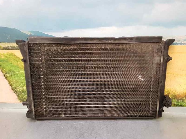 1K0121251P Radiador de refrigeración del motor  comprar en Zaragoza