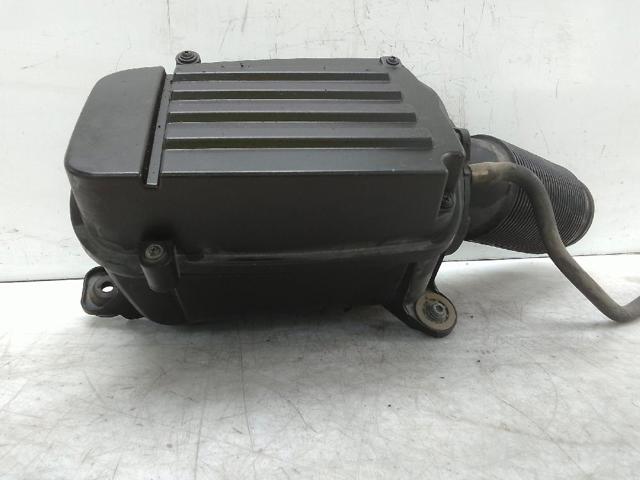 Casco de filtro de aire Volkswagen Passat 3C2