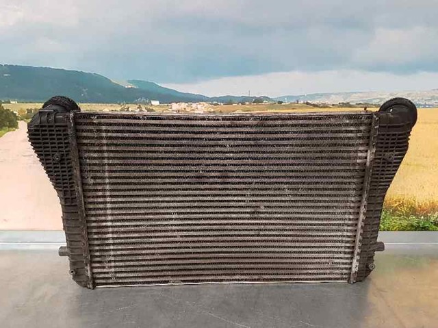 1K0145803A Intercooler  en stock Granada
