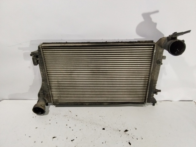 VAG 1K0145803H Intercooler  en stock Terrassa