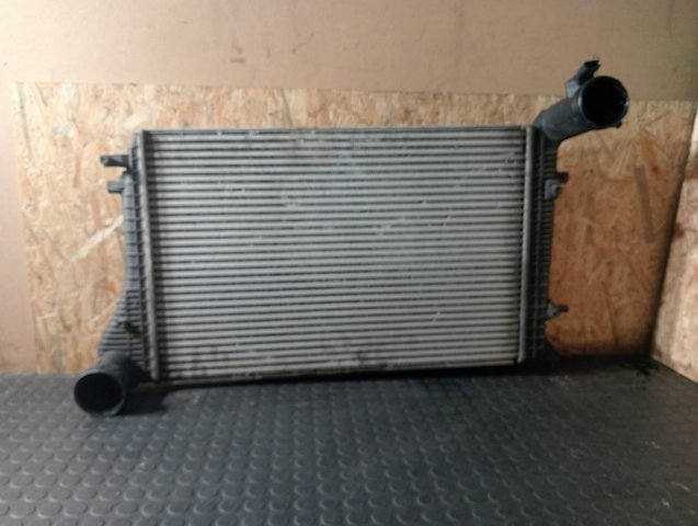 1K0145803J Intercooler  comprar en Reus