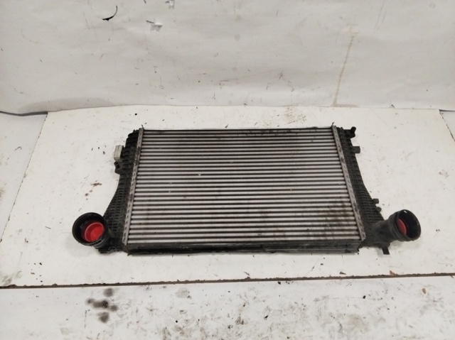 VAG 1K0145803T Intercooler  disponible Lugo
