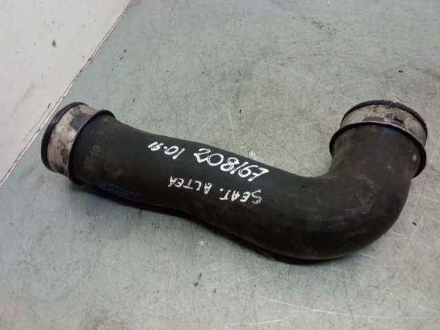 1K0145834L Tubo intercooler comprar Girona